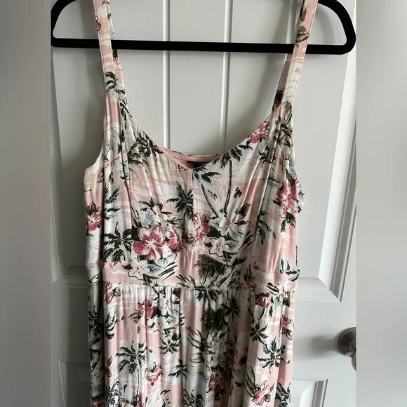 Torrid Floral Pink Strapless Maxi Dress size 2 - Picture 6 of 8